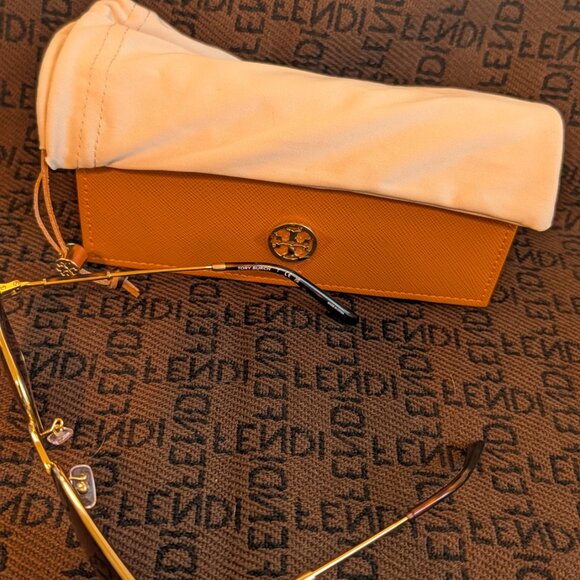 Tory Burch Sunglass Full Set main image 8
